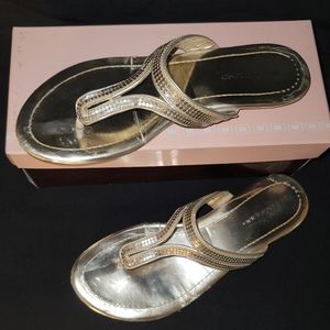 Bandolino Gold sandals  Sz 8.5